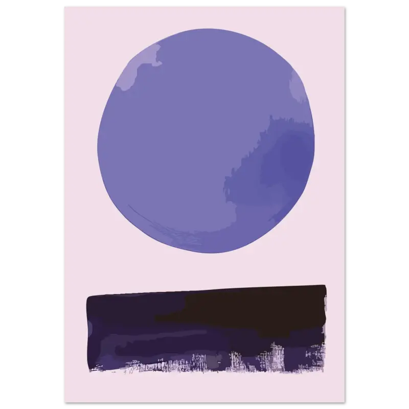 Une impression d’art abstrait minimaliste mettant en scène un grand cercle violet texturé au-dessus d’une bande horizontale noir violacé foncé avec des silhouettes subtiles de skyline urbain.