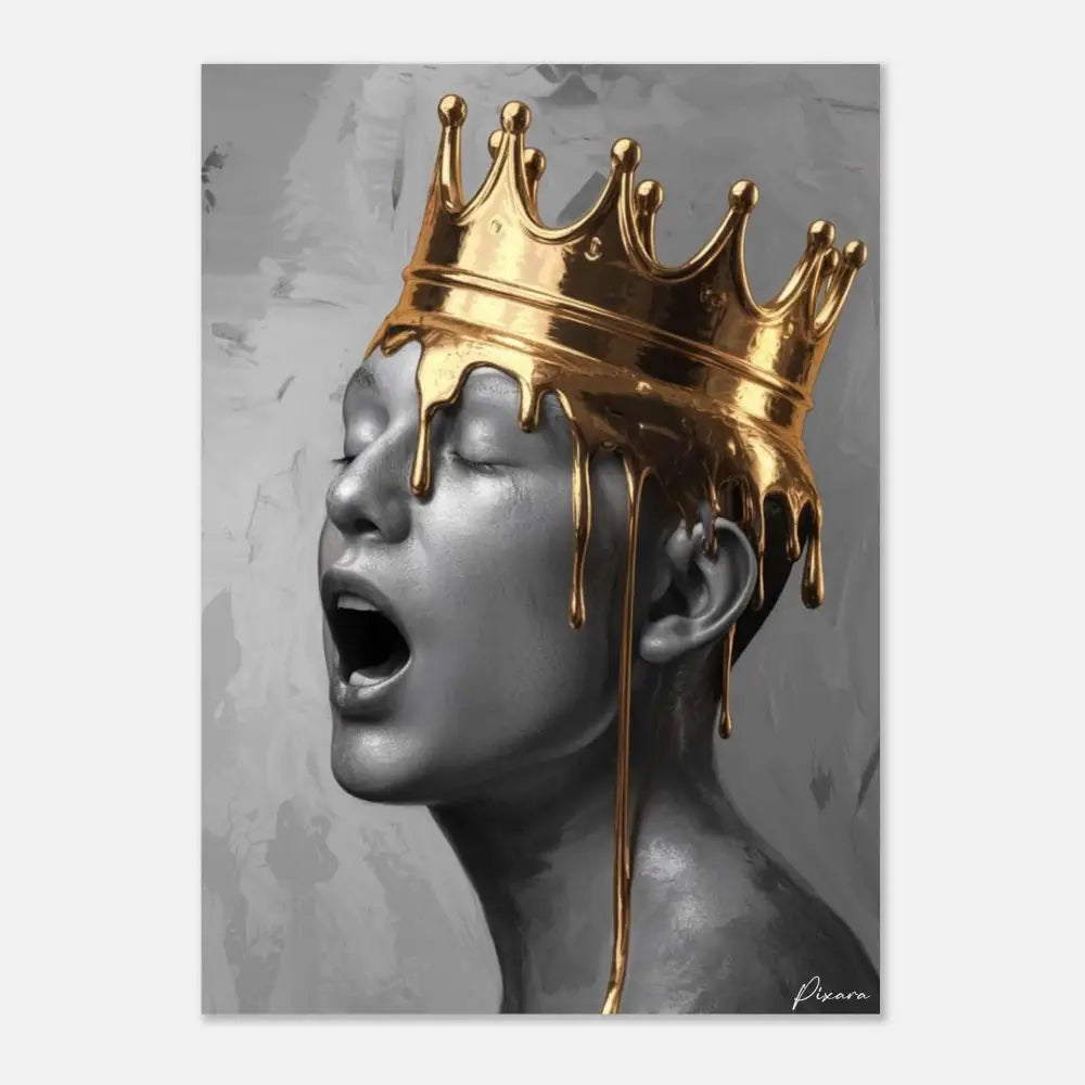 Une couronne en or frappante avec de la peinture métallique dégoulinante orne un portrait monochrome d’un visage de profil.