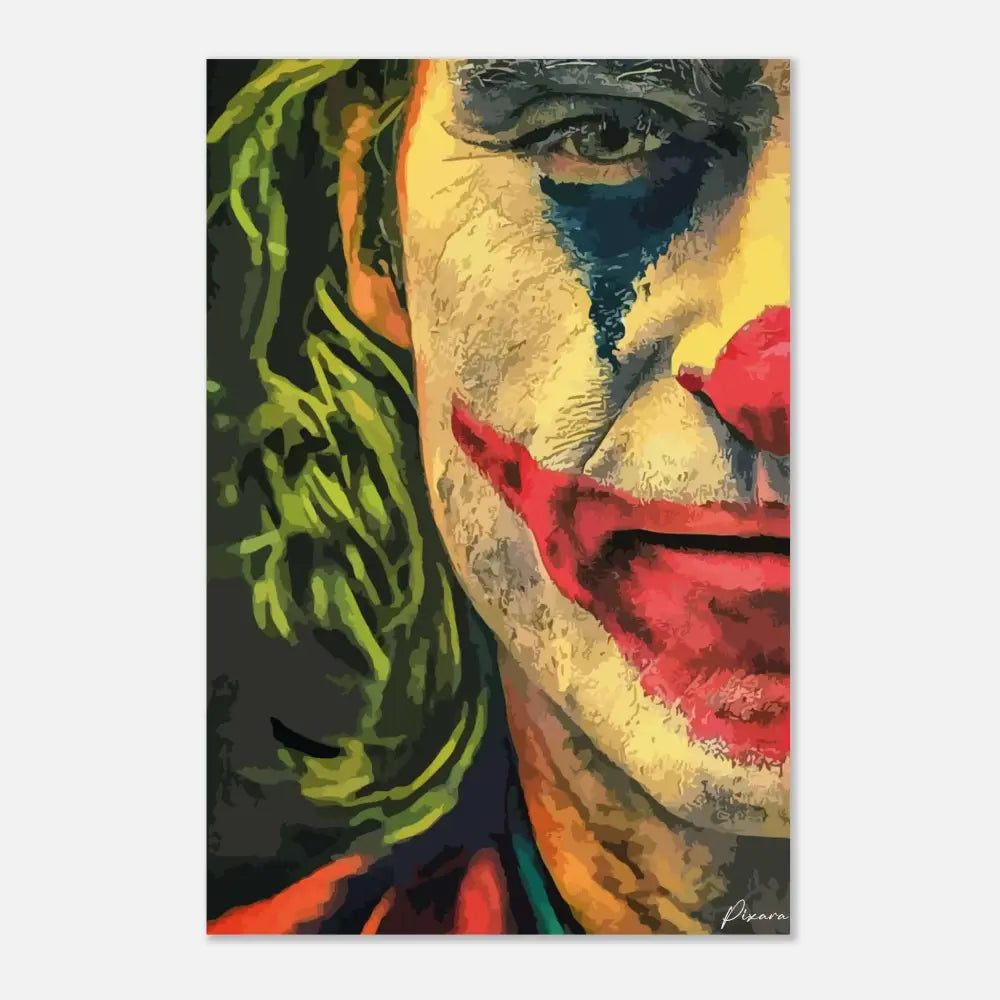 Portrait vibrant et stylisé du joker avec des cheveux verts et des lèvres rouges audacieuses sur un fond sombre.