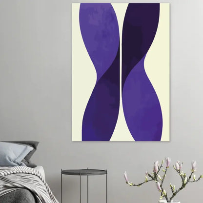 Art abstrait sur toile présentant deux formes pourpres fluides et symétriques sur un fond crème.