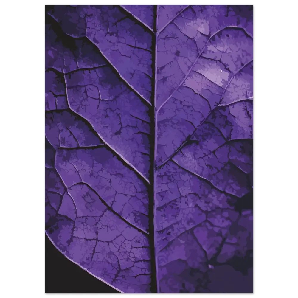 Un gros plan d’une feuille violette vibrante avec des veines fissurées complexes et une texture détaillée.