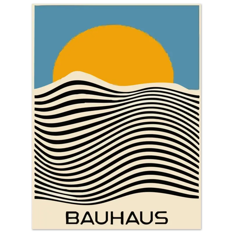 Affiche de style Bauhaus présentant un soleil orange stylisé au-dessus de lignes ondulées noires et crème sur un ciel bleu.