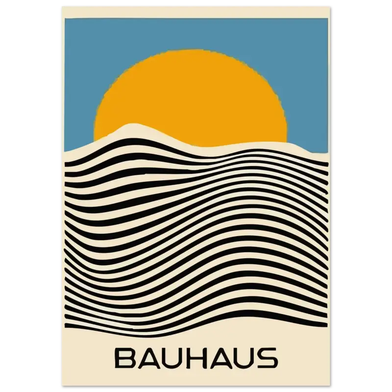 Affiche de style Bauhaus présentant un soleil orange stylisé au-dessus de lignes ondulées noires et crème sur un ciel bleu.