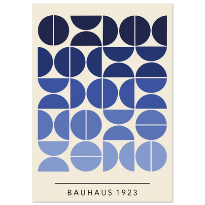 Une affiche minimaliste inspirée du Bauhaus présentant une grille de formes géométriques circulaires bleu marine et bleu clair sur un fond blanc cassé, avec le texte « bauhaus 1923 » en bas.
