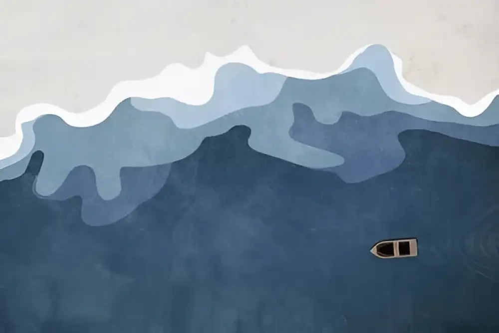 Une illustration minimaliste d’un petit bateau à rames simple flottant sur de l’eau bleu foncé près du rivage.