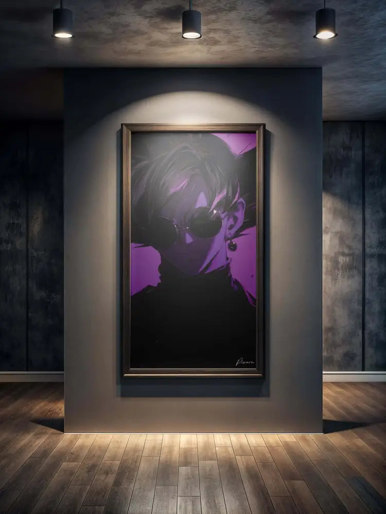 Un portrait animé encadré mettant en scène un personnage aux cheveux noirs et portant des lunettes de soleil sur un fond violet vibrant, encastré dans un cadre en bois simple.