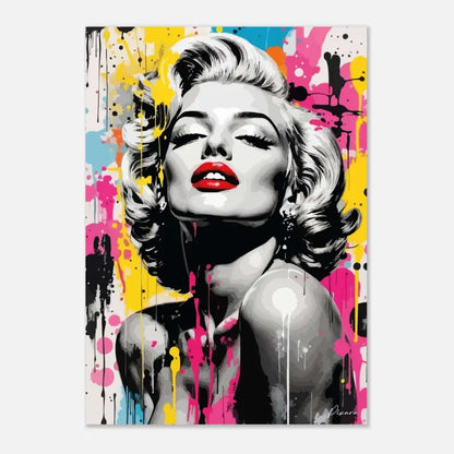 Toile d’art pop vibrant présentant un portrait stylisé de Marilyn Monroe avec des lèvres rouges audacieuses, des cheveux et des tons de peau en noir et blanc contrastés par des éclaboussures de peinture rose, jaune et bleue.