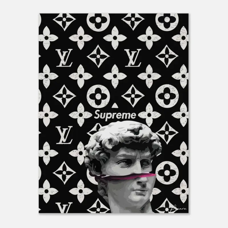 Art sur toile noir et blanc mettant en scène une statue en niveaux de gris du David avec une bande rose du logo Supreme traversant sa bouche, sur fond d’un motif monogramme Louis Vuitton répété.