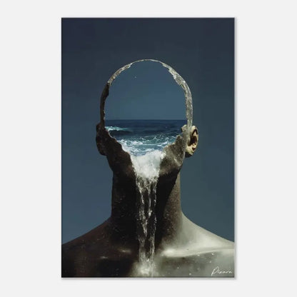 Une œuvre d’art surréaliste représentant une sculpture sombre et texturée d’une figure humaine avec de l’eau coulant de sa tête et de son cou.