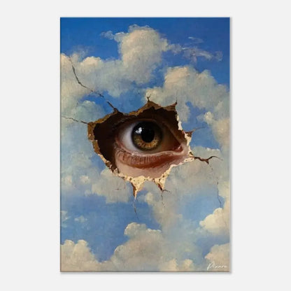 Un œil humain réaliste avec une iris dorée et un paupière détaillée jette un coup d’œil à travers un trou déchiré et fissuré dans un ciel peint bleu rempli de nuages blancs moelleux.