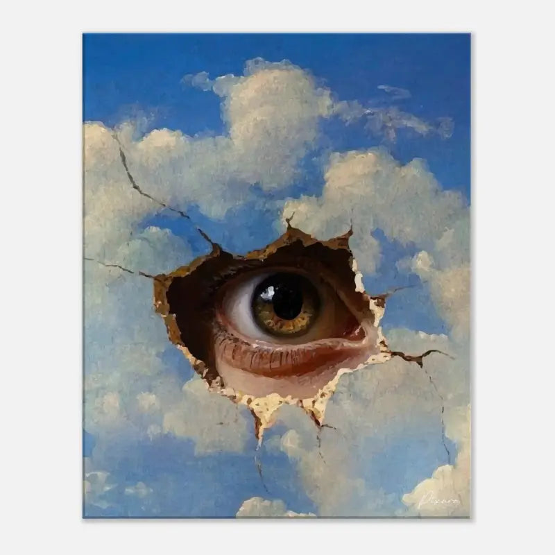 Un œil réaliste et détaillé avec une iris brune et une pupille noire regarde à travers un trou déchiré dans un ciel peint de nuages bleus.
